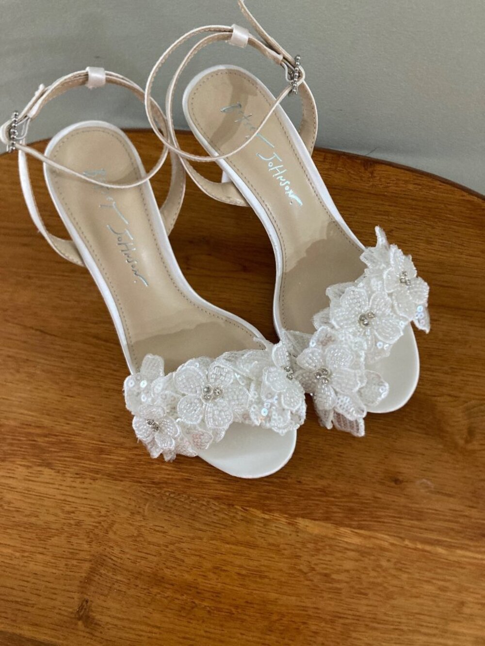Betsey Johnson "Cali" ankle strap sandals With Floral Beading Size 6M